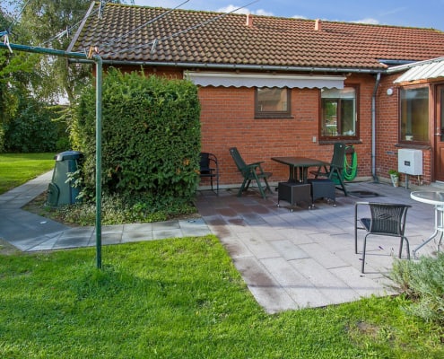 fliseterasse ved hus
